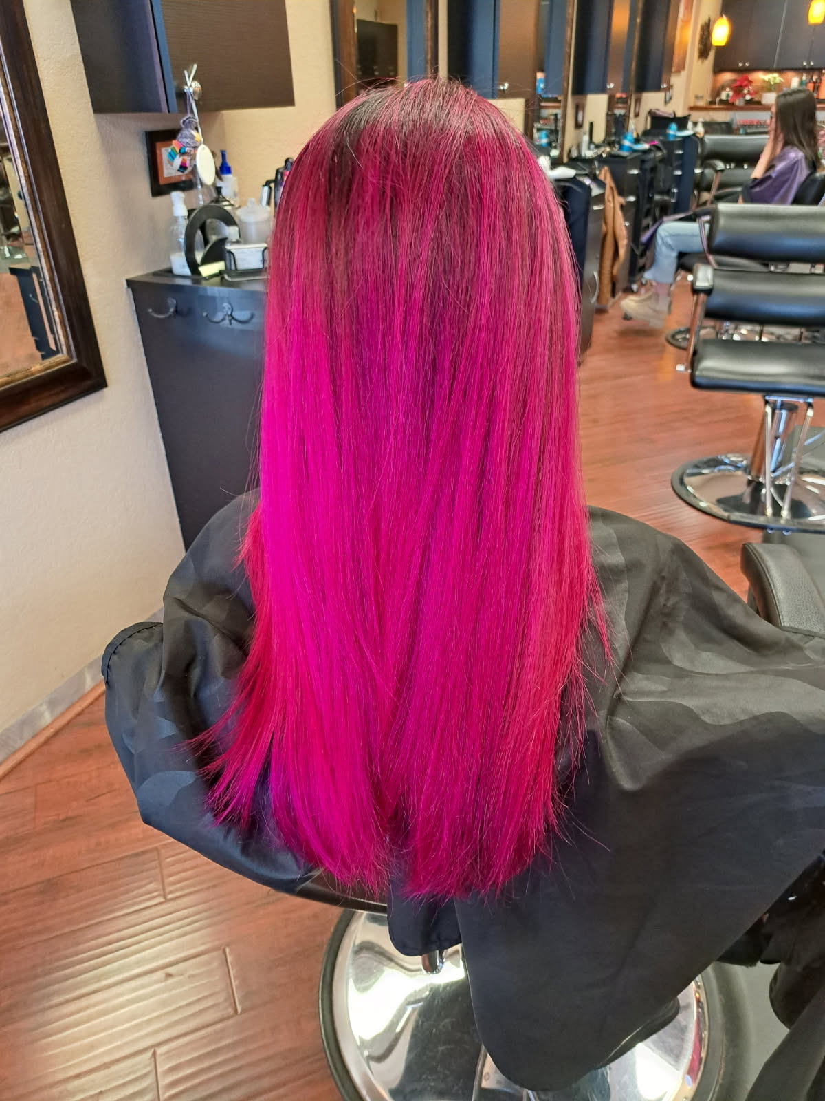 Long wavy styling by Cat Duran