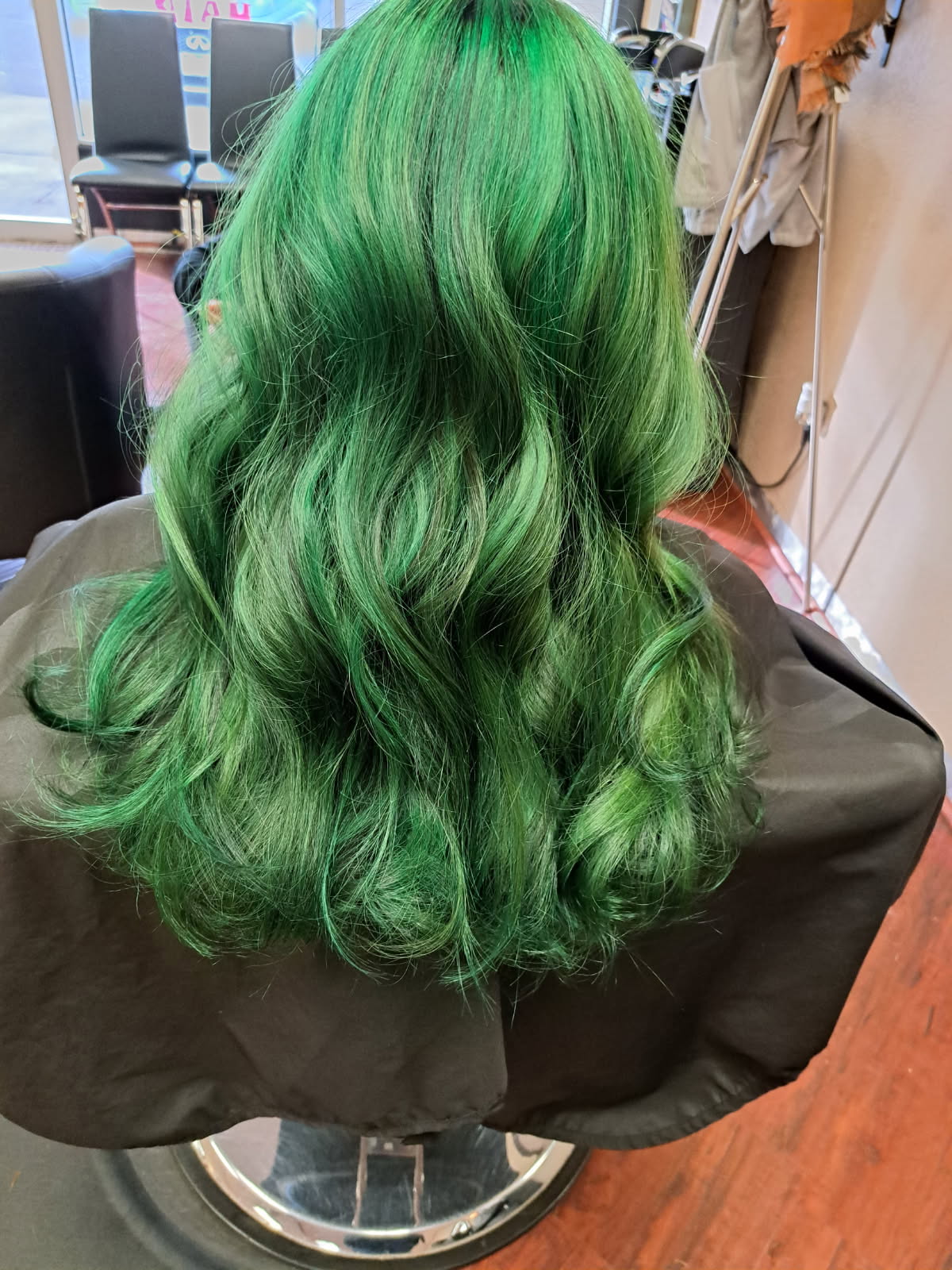 Vibrant green styling by Cat Duran